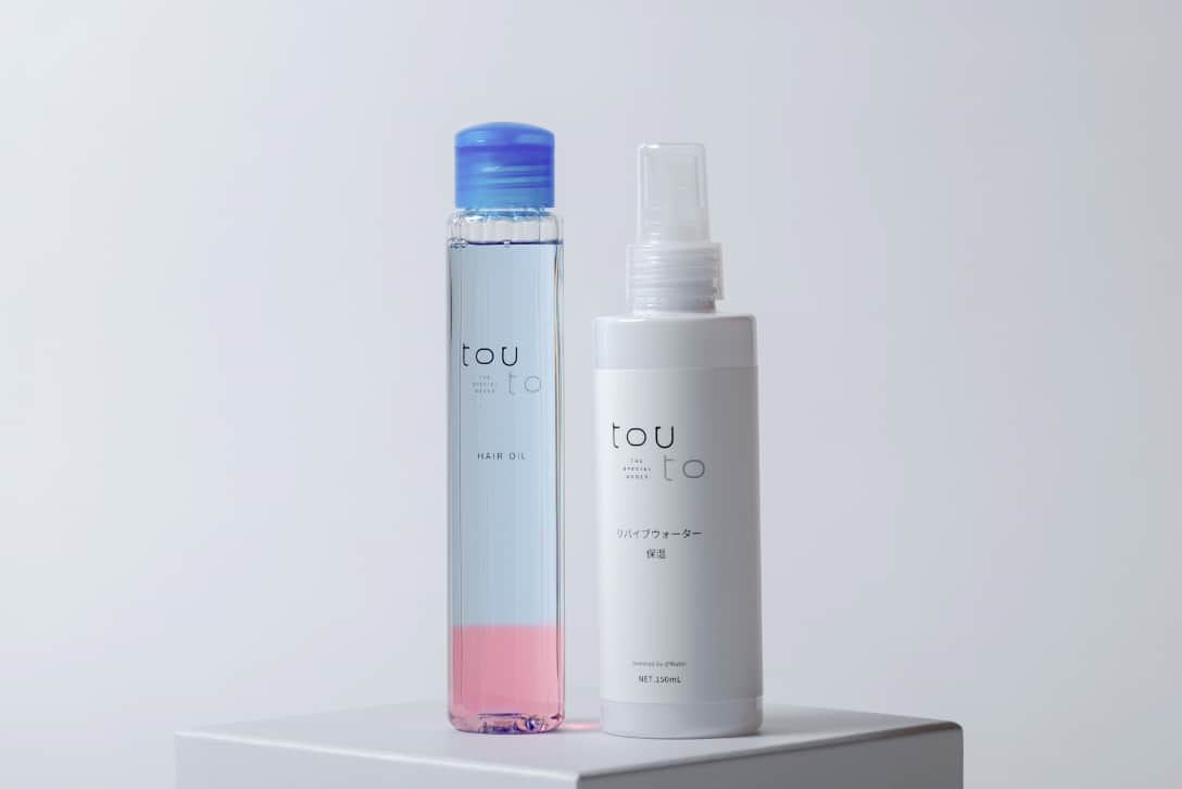 とうと=ずっと あなたの近くに美しさが寄り添いますように。そんな想いを込めて。